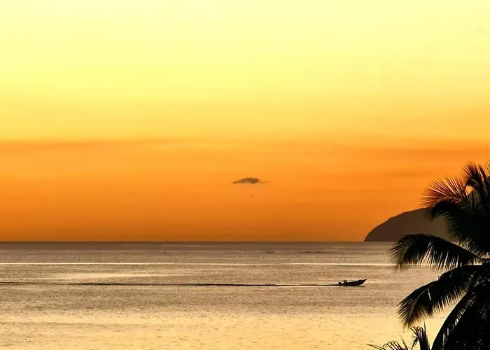 MARTINIQUE Hostels