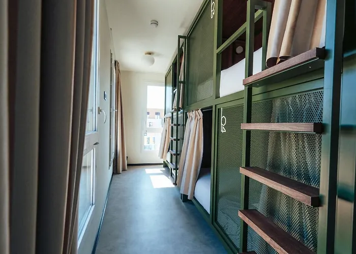 Montpellier Hostels