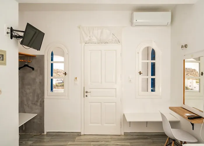 Milos Island Hostels