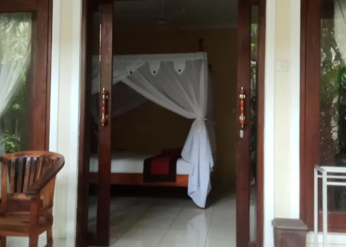 Amed (Bali) Hostels