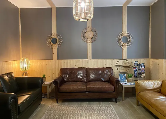 Antibes Hostels