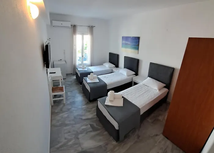 Parikia (Paros) Hostels