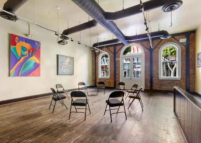 Ventura Hostels