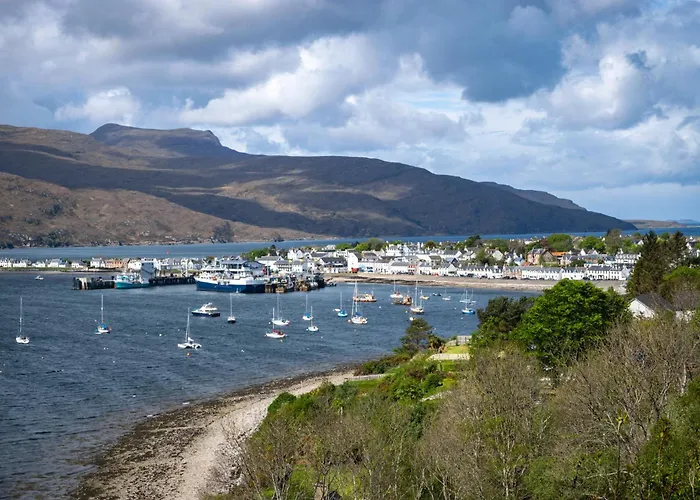 Ullapool Hostels