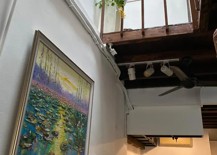 PENANG Hostels