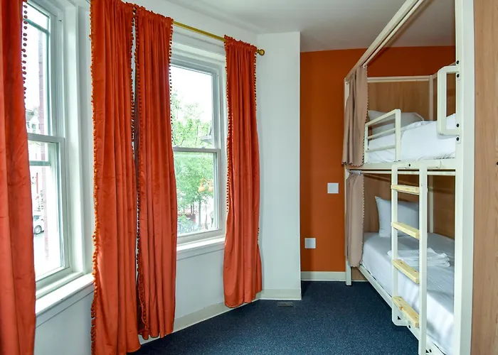 Harpers Ferry Hostels