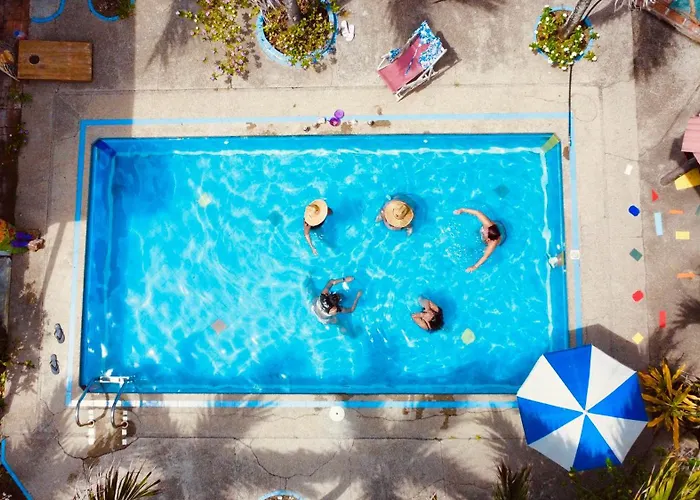 Puerto Lopez Hostels