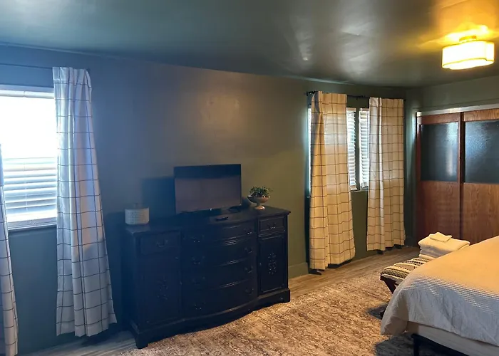 Providence Hostels