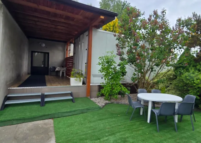 Bedzin Hostels