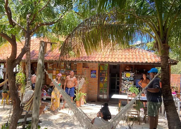 Canoa Quebrada Hostels