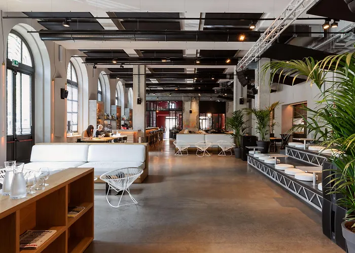 Turin Hostels