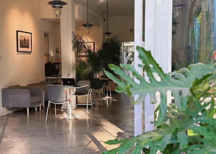 Shenzhen Hostels