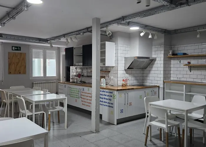 Burgos Hostels
