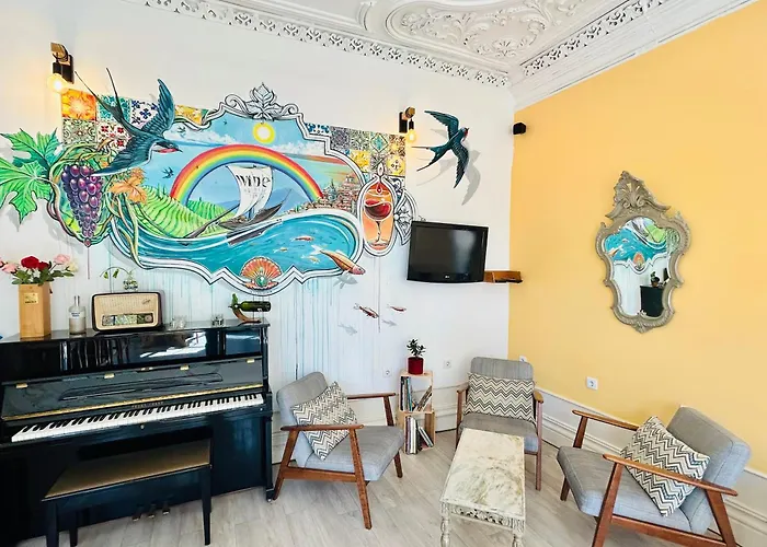 Porto Hostels