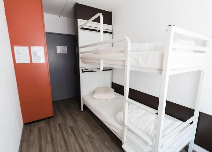 Geneva Hostels
