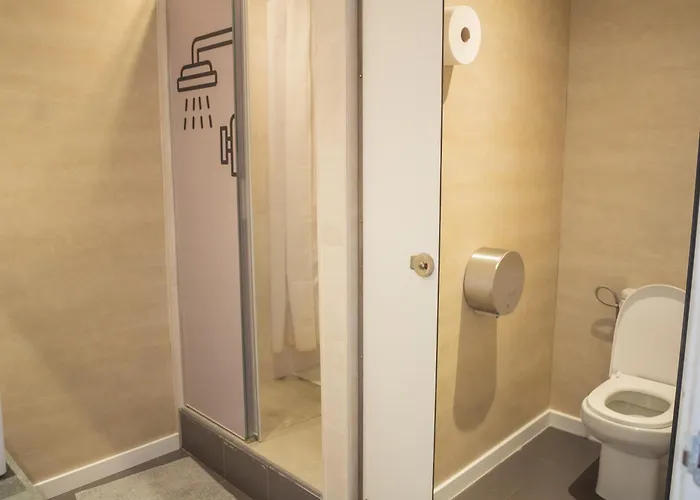 Sitges Hostels