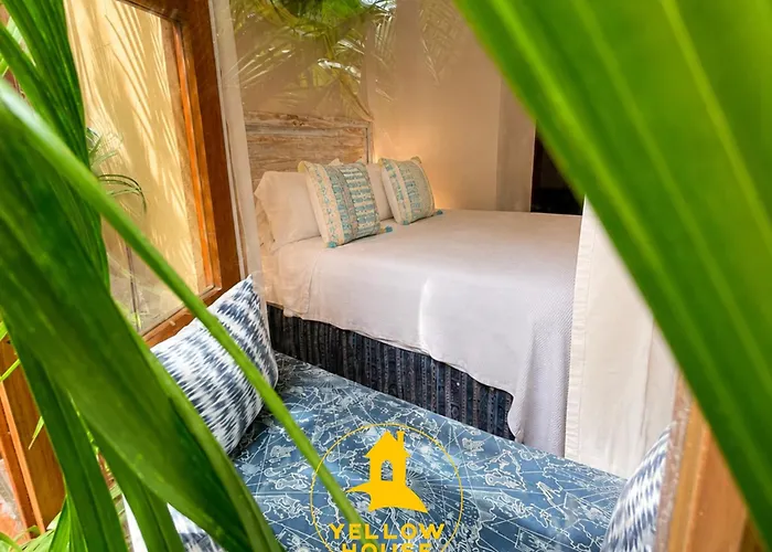 San Mateo Milpas Altas Hostels