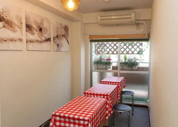 Yokohama (Kanagawa) Hostels