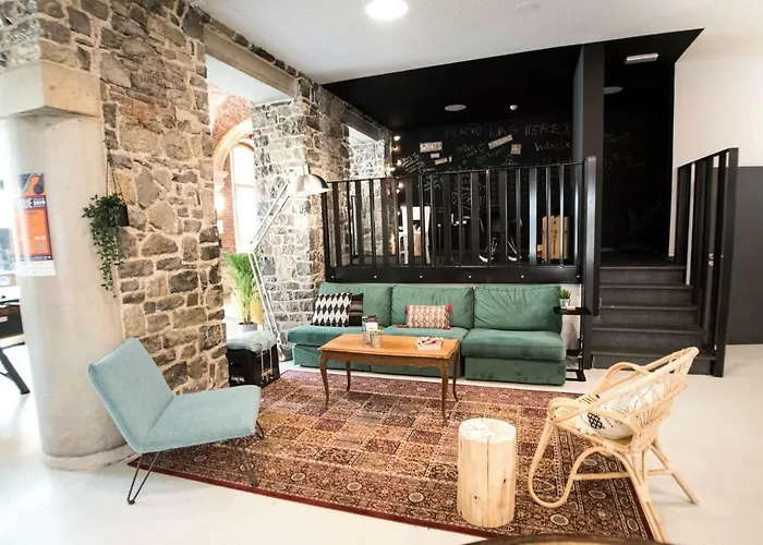 Spa Hostels