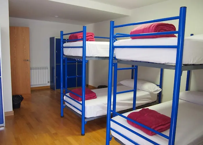 Zubiri Hostels
