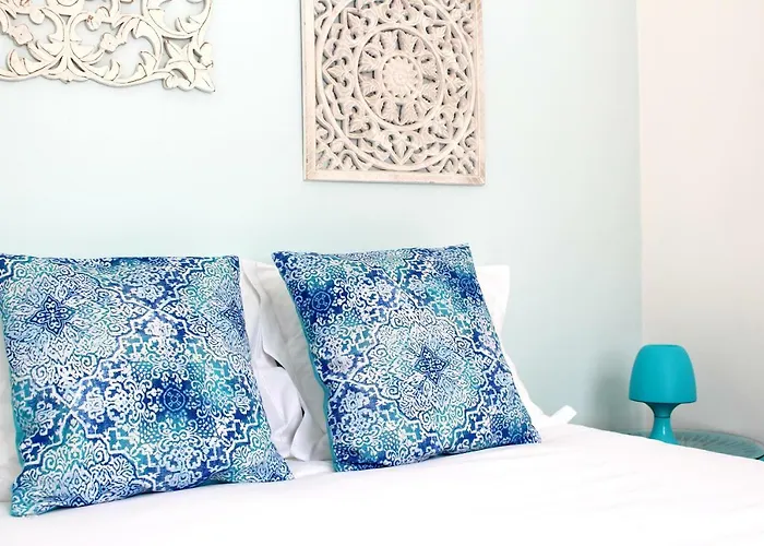 Sines Hostels
